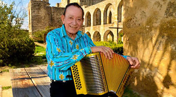 Ay Te Dejo en San Antonio - Esa Accordion